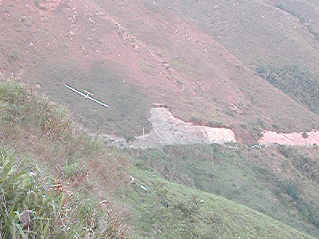 Scorpio landing in Fei Ngo Shan (1487203 bytes)