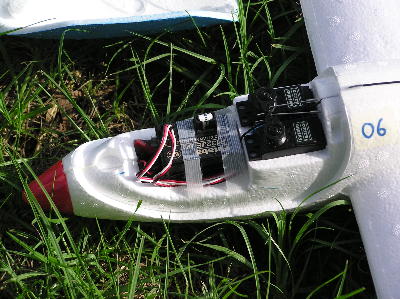 easy3.jpg (37955 bytes)